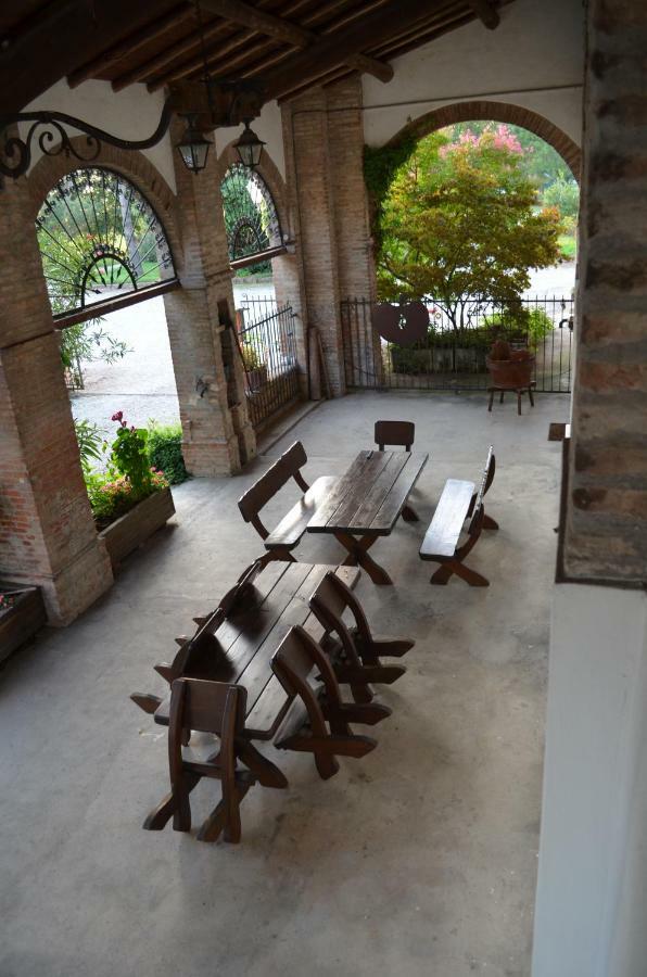 Agriturismo Cipolli E Podo Corte Carlini Mantova Eksteriør billede